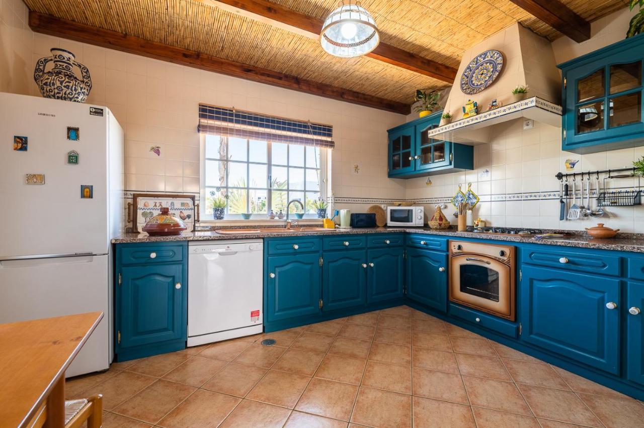 Villa Oasis Gale - Luxury Villa With Private Pool, Ac, Free Wifi, 5 Min From The Beach Albufeira Bagian luar foto