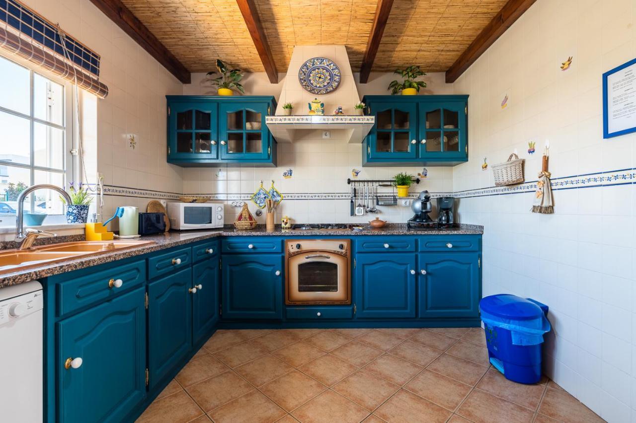 Villa Oasis Gale - Luxury Villa With Private Pool, Ac, Free Wifi, 5 Min From The Beach Albufeira Bagian luar foto